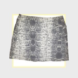Urban Outfitters women’s snake print mini skirt size Small